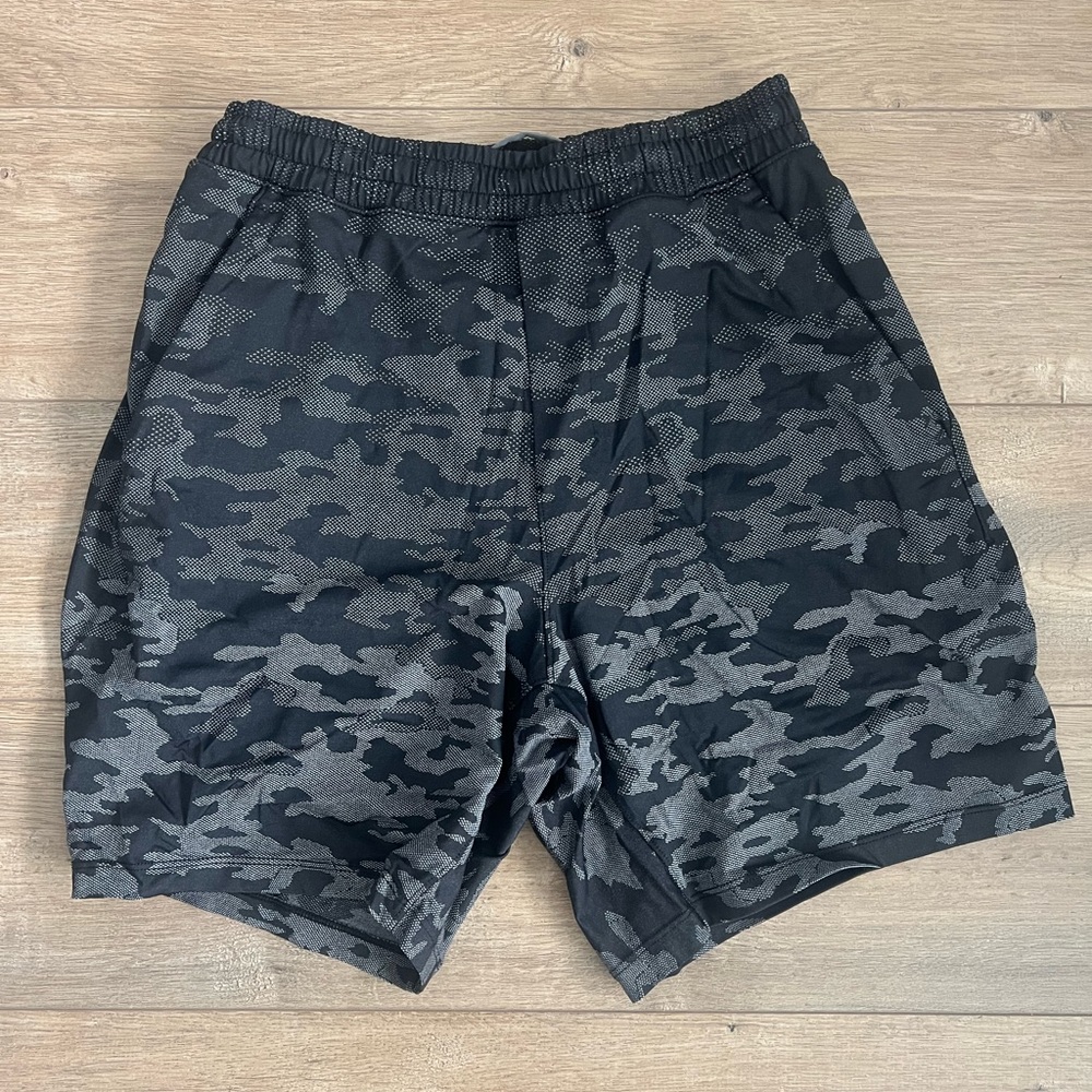 Lululemon Pacebreaker Short